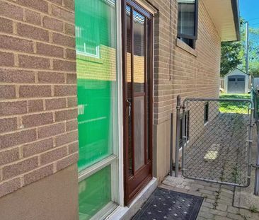 For Lease - 86 Araman Drive, Toronto, Ontario - Photo 3