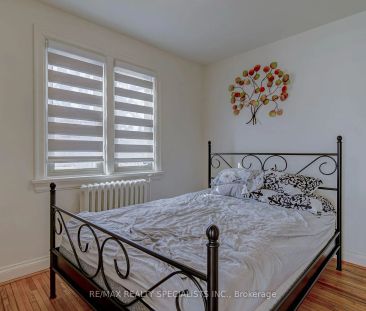 Detached Home For Lease | X8310222 - Photo 6