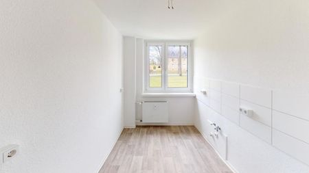 Zentral gelegene 2-Raum-Wohnung mit Balkon - Photo 4