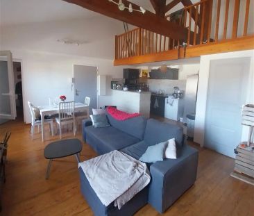 Location appartement 3 pièces - 76m² à Moulon (33420) - Photo 1