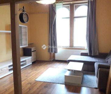 Kiadó átlagos állapotú lakás - Budapest VIII. kerület - Fotó 2