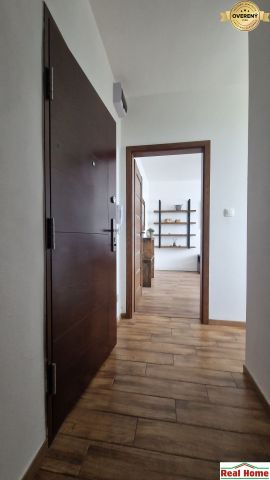 GALANTA: Prenájom - 2izbový zrekonštruovaný byt - Photo 3