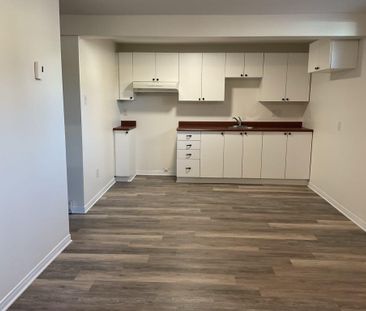 Appartement 3 ½ – Chauffé Et éclairé - Photo 1