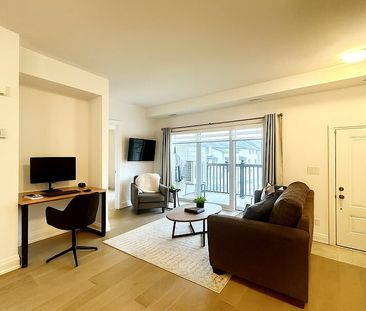 10 Jaguar Private, Stittsville, Ottawa, ON - Photo 2