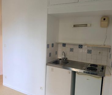 Location Appartement 1 pièce 15m² ROUEN 76000 - Photo 2