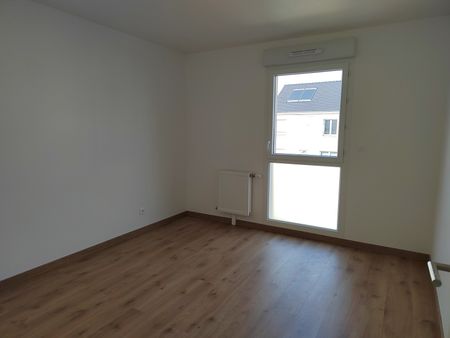 Location Appartement 3 Pièces 60 m² - Photo 2