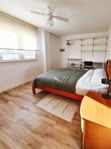 Carrer de Víctor Moya, Valencia, Valencian Community 46022 - Photo 4