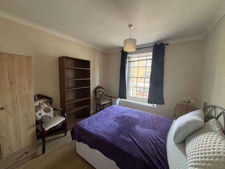 Market Street, Dalton-in-furness, LA15 - Photo 2