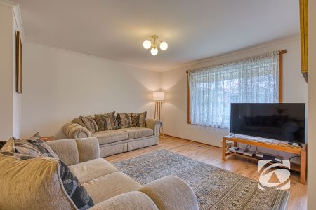 GEM IN TIMBARRA ESTATE - Photo 4