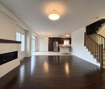 $2,949 / 3 br / 2.5 ba / 23 Irongate dr - Photo 2