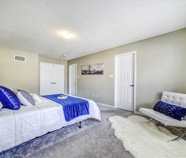 For Lease - 56 Golden Springs Drive, Brampton, Ontario - Photo 4