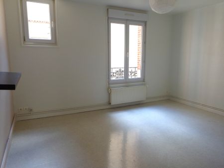 Location Appartement 2 pièces 45m² REIMS 51100 - Photo 2