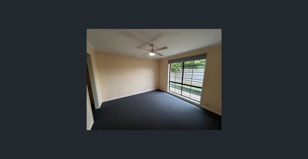 Spacious Family Living and Close to Schools - Right Here In Traralgon - Photo 1