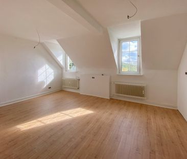 Wohnen zur Miete in einer Burg? 4-Zimmer Wohnung in der Burg Volper... - Foto 1