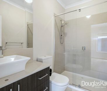 Low-Maintenance Living - Photo 4