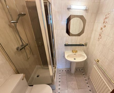 3 bedroom detached house to rent - Photo 2