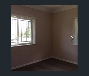 241 Lister Street, Sunnybank, Qld 4109 - Photo 4