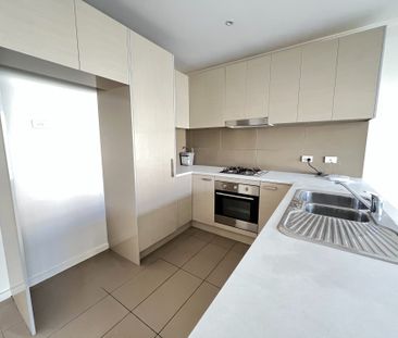 2 bedroom townhouse in the heart of Boronia - Photo 6