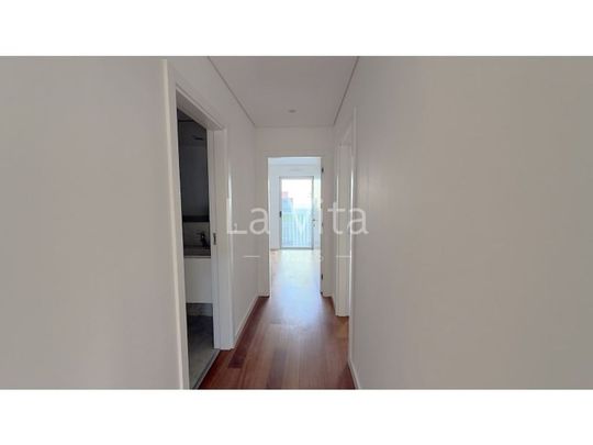 2 room luxury Apartment for rent in Lisbon - Photo 1