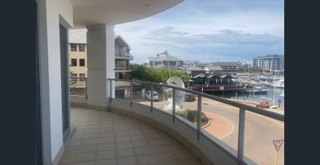 FURNISHED BEACH FRONT APARTMENT IN DOLPHIN QUAYS - Photo 3