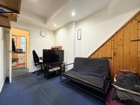 Cross Street, Hove, BN3 1AJ 0 bedroom flat to rent - Photo 2