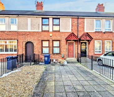 2 bed terraced house to rent in NE6 - Photo 2