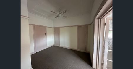 2 Bedroom + Sleepout Unit - Photo 4