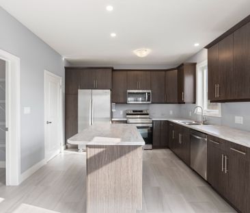 For Lease - 300 Edgevalley Road, London East, Ontario - Photo 4