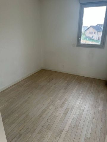 Location appartement 3 pièces 84.43 m² à Ferney-Voltaire (01210) - Photo 2