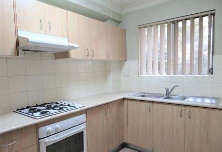 Wentworthville - Photo 4