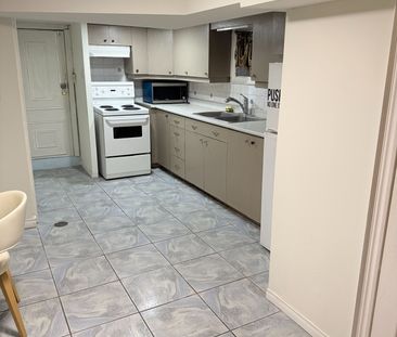 For Lease - 241 Dunraven Drive Unit# Main, Toronto, Ontario - Photo 6