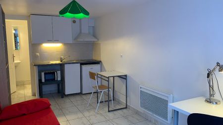 Location Appartement 1 pièce 19m² - Photo 3