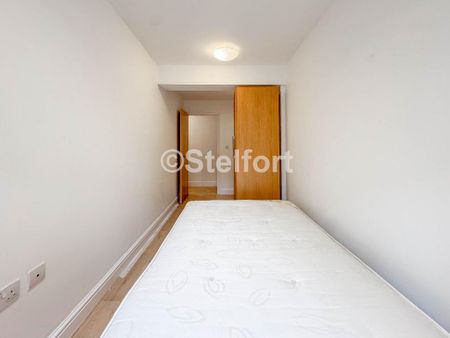 3 bedroom flat to rent - Photo 5