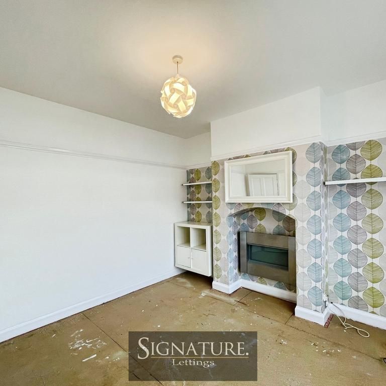 3 bedroom semi-detached house to rent - Photo 1