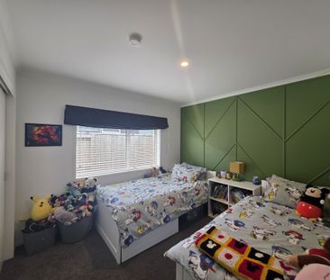 Dive into Dunkeld - Papamoa - Photo 3