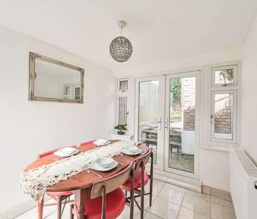 The Burroughs, Hendon, NW4 - Photo 2