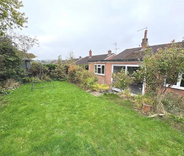 3 bedroom detached bungalow to rent - Photo 4