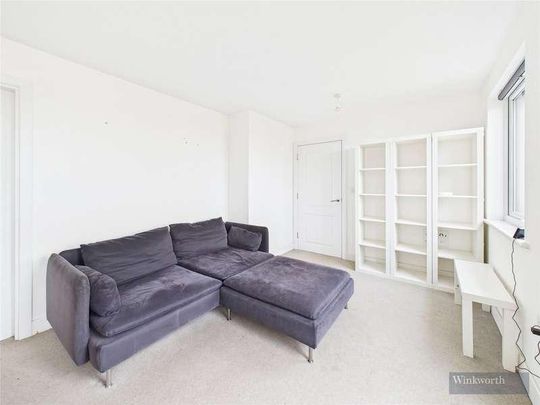 Hythe Road, Surbiton, KT6 - Photo 1