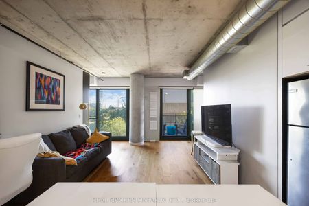 River City I Lofts 51 , #305 - Photo 5