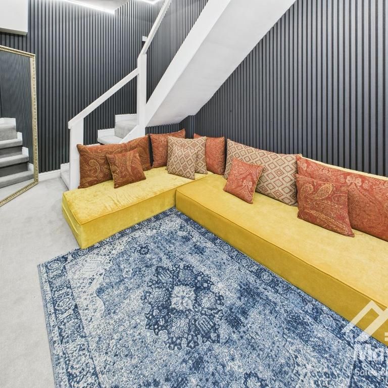 5 bedroom semi-detached house to rent - Photo 1