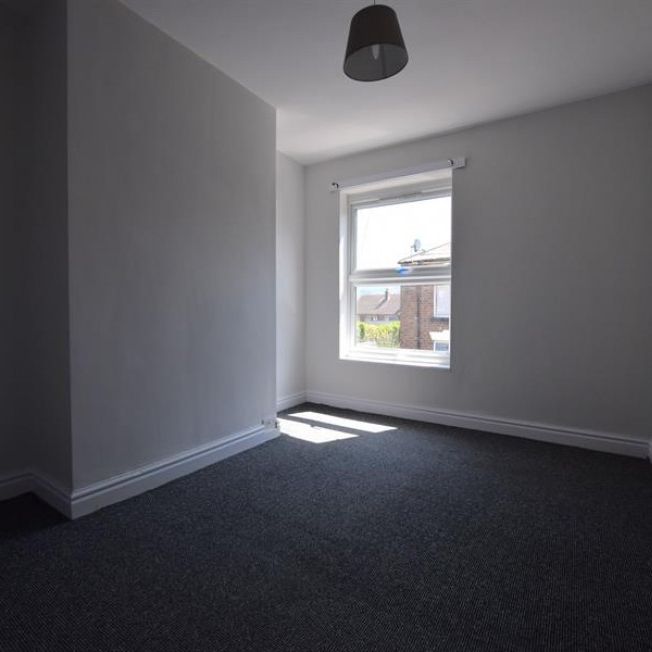 2 Bedroom Terraced To Let - Photo 1