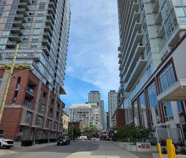For Lease - 33 Helendale Avenue Unit# 421, Toronto, Ontario - Photo 1