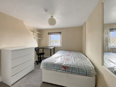 64 St Clements Street, Oxford OX4 1AH - Photo 3