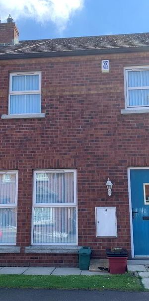3 Lewis Park, Belfast, BT4 1FE - Photo 2