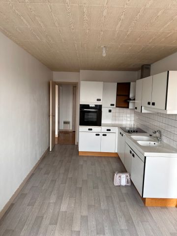 Location Appartement 3 pièces 78m² PAIMPOL 22500 - Photo 5