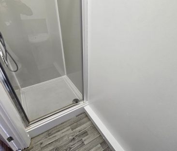 1 bed House Share - To Let - Photo 4
