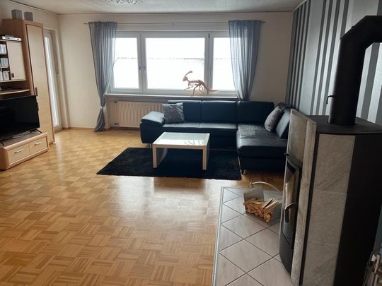 Großzügige 3-Zimmer-Wohnung mit Garten, Kaminofen & Gäste-WC - Foto 1