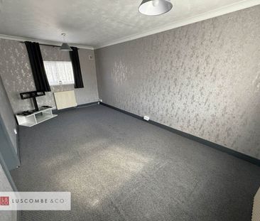 Colsten Avenue - Photo 4