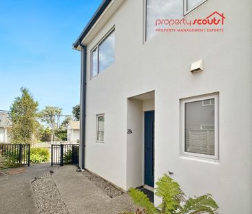 Modern 3-bed townhouse by the Hutt River - Photo 2