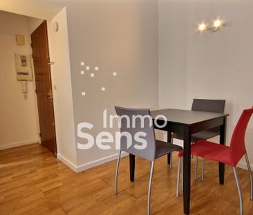 Location appartement - Lille GAMBETTA / WAZEMMES - Photo 1